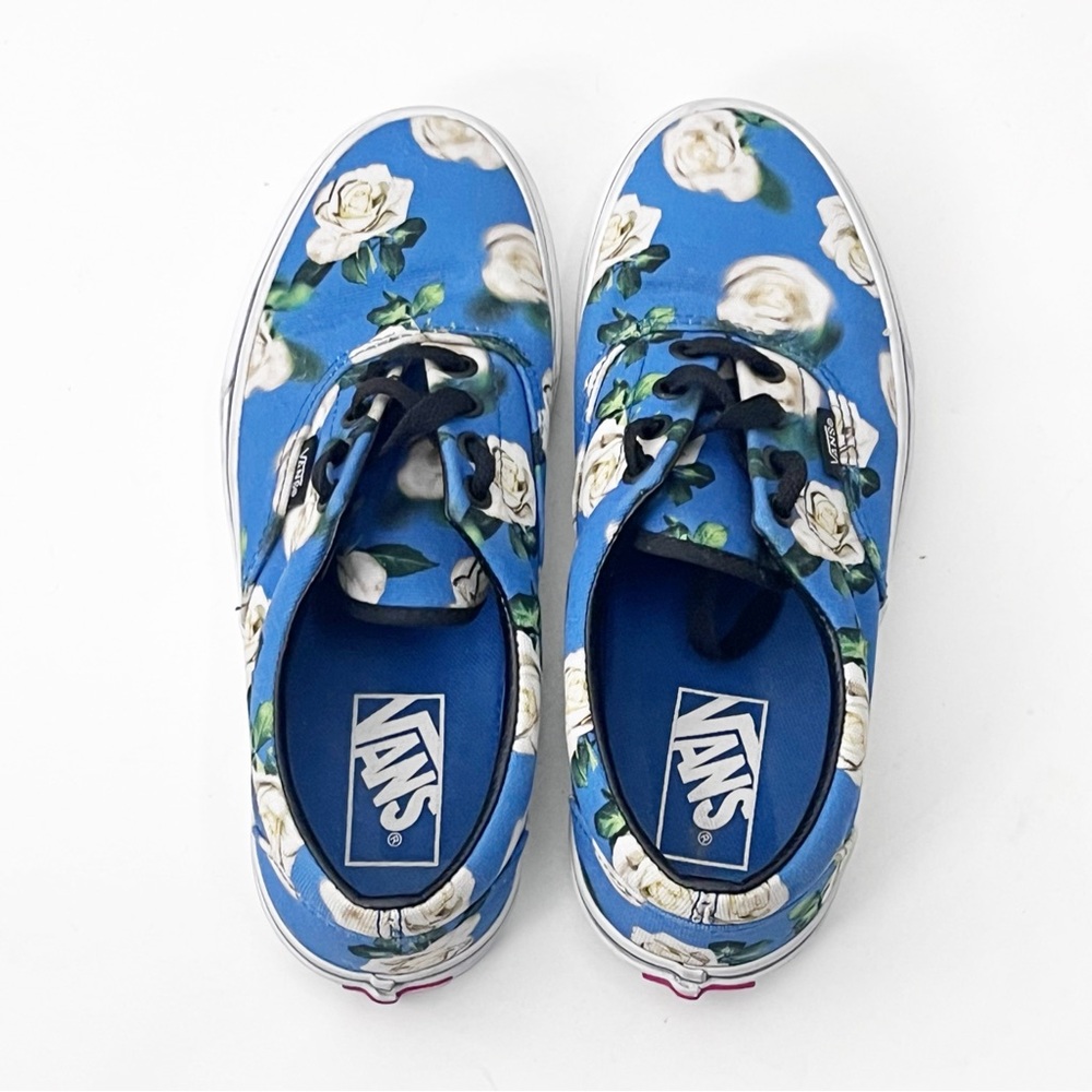 VANS ERA Blue White Rose Romantic Floral Lace Up Low Tow Shoes Women’s Size 7 - Picture 9 of 14